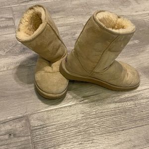 Womens UGG Classic Short II Boots